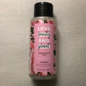 Love Beauty & Planet Blooming Color Shampoo